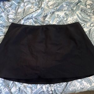 Landend black ribbed bathing suit skirt EUC size 16